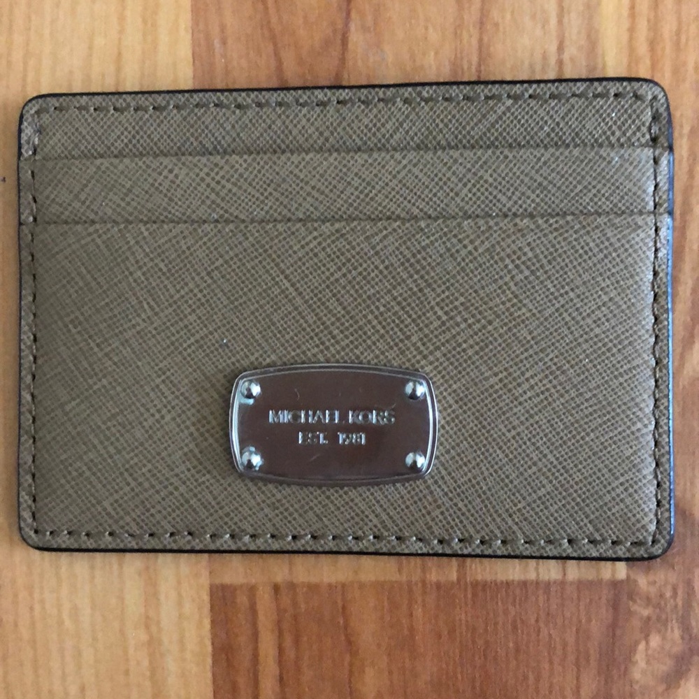 Michael Kors card organizer